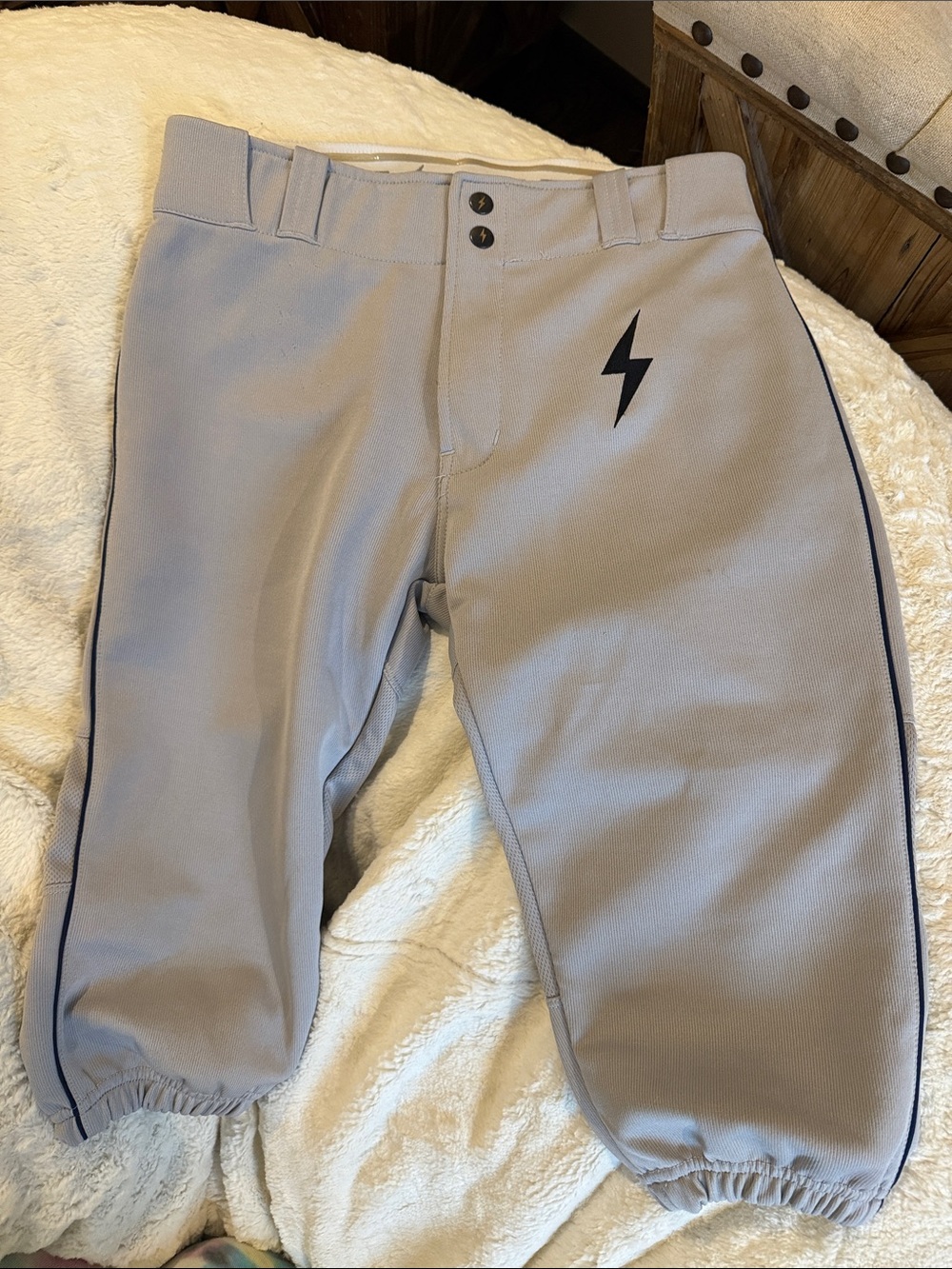 Bruce Bolt Men's Gray Knicker Baseball Pants with Navy Piping XS